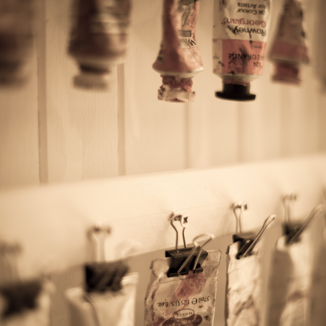 Wendy Beresford Art studio paints Wendy Beresford Art studio paints